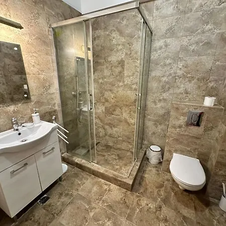 شقة Luxury Anis 2 *