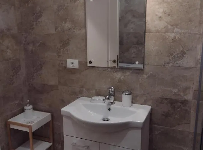 Luxury Anis 2 Apartamento *